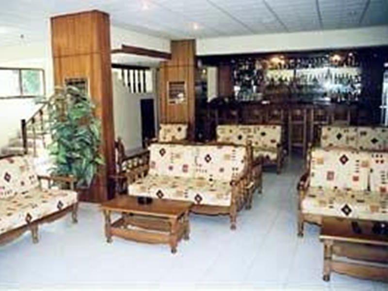 Titania Hotel Karpathos Extérieur photo
