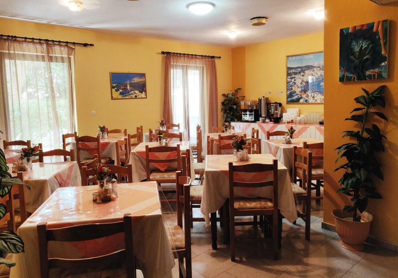Titania Hotel Karpathos Extérieur photo