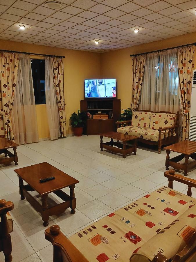 Titania Hotel Karpathos Extérieur photo